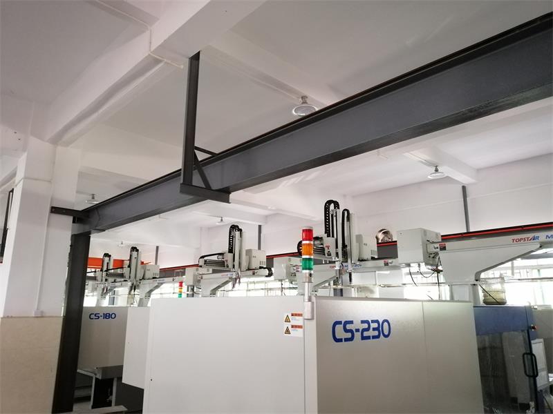 Corner of injection workshop